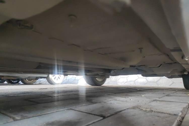 Used DS 5 2014 1.6T Elegant Version THP160 Chassis Front Left