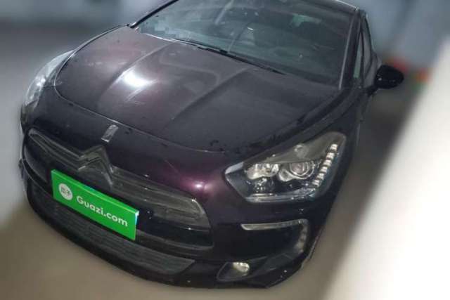 Used DS 5 2014 1.6T Luxury Edition THP160