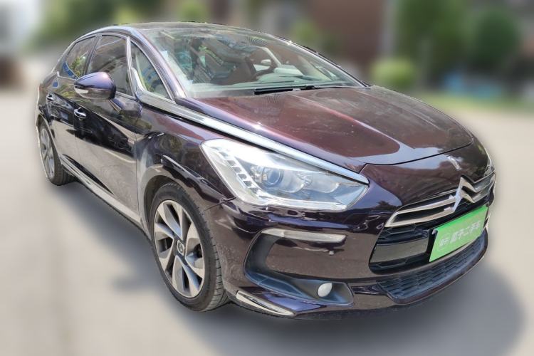 Used DS 5 2014 1.6T Prestige Edition THP200 Front Right 45 Deg