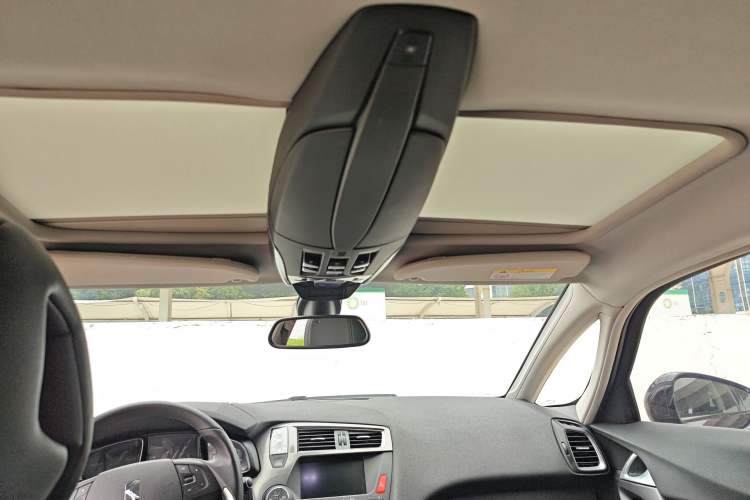 Used DS 5 2014 1.6T Luxury Edition THP200 Headliner