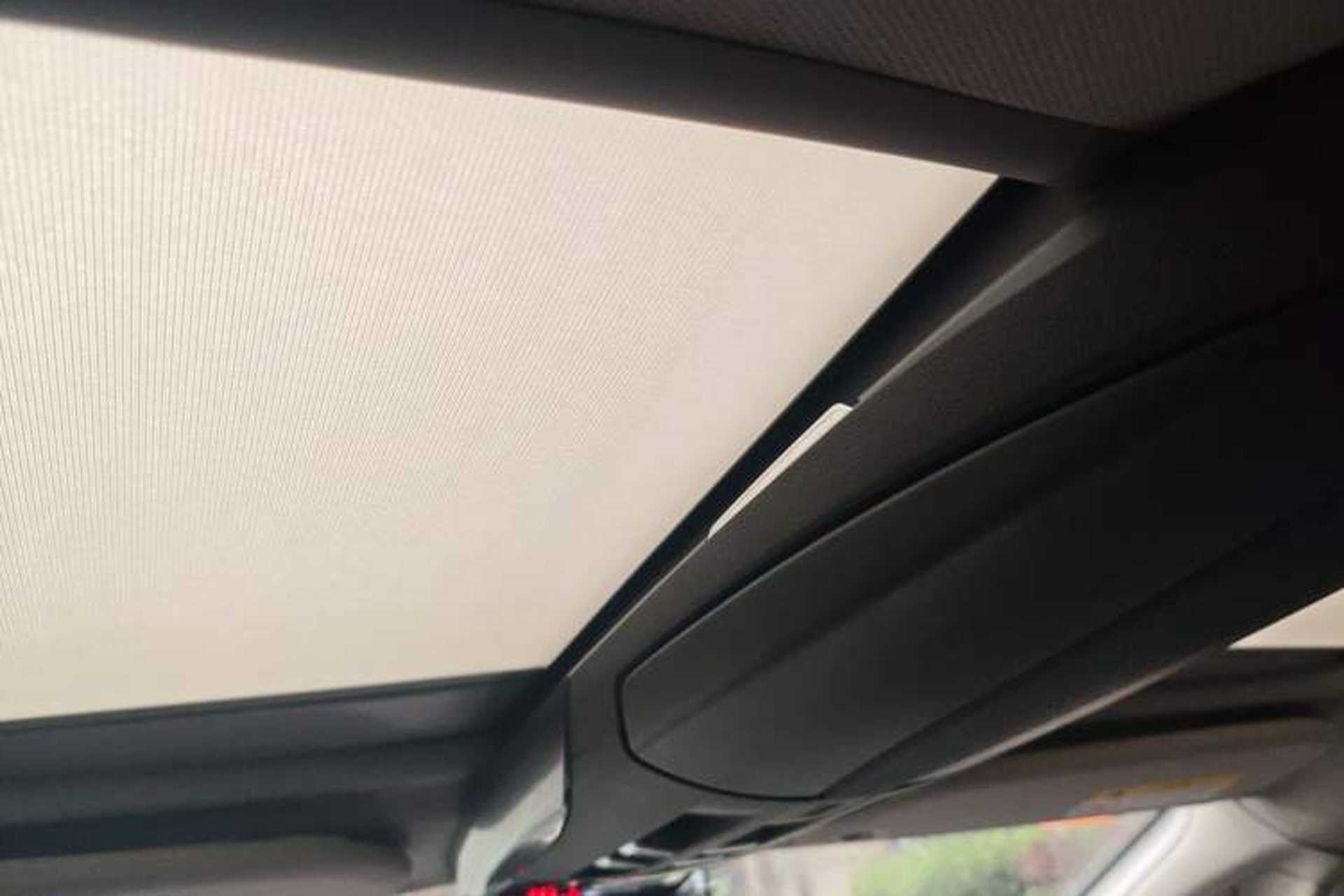 Used DS 5 2014 1.6T Luxury Edition THP160 Headliner