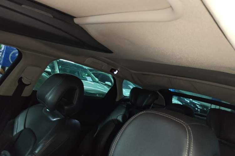 Used DS 5 2014 1.6T Luxury Edition THP160 Headliner