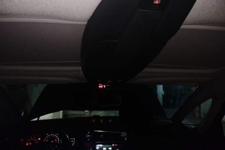 Used DS 5 2014 1.6T Luxury Edition THP160 Headliner