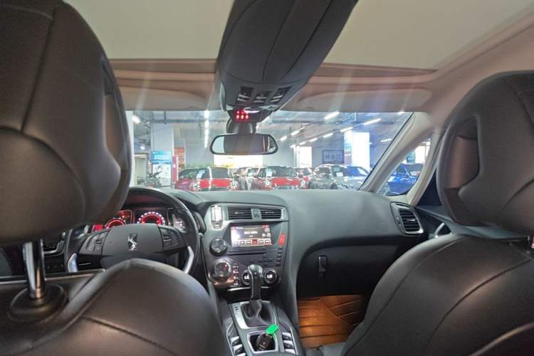 Used DS 5 2014 1.6T Luxury Edition THP160 Headliner