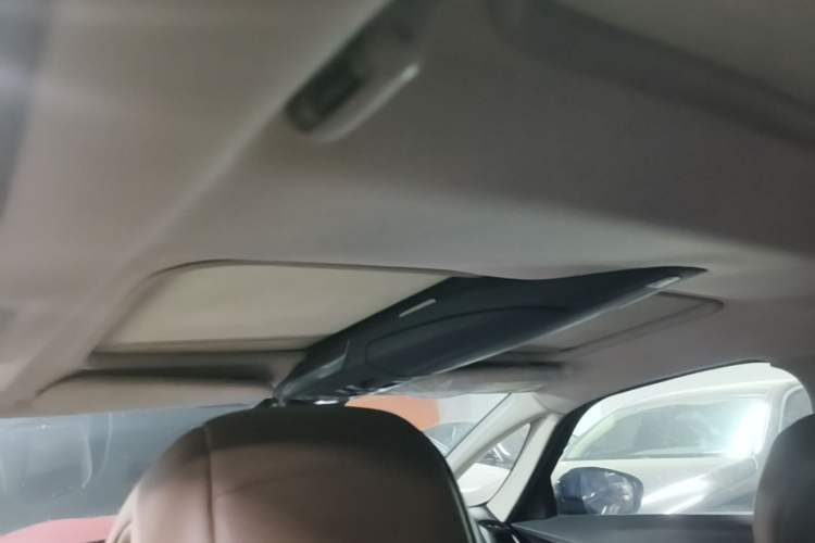 Used DS 5 2014 1.6T Luxury Edition THP200 Headliner