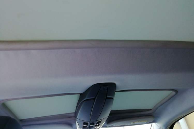 Used DS 5 2014 1.6T Elegant Version THP160 Headliner