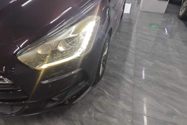 Used DS 5 2014 1.6T Luxury Edition THP160 Left Front Headlight