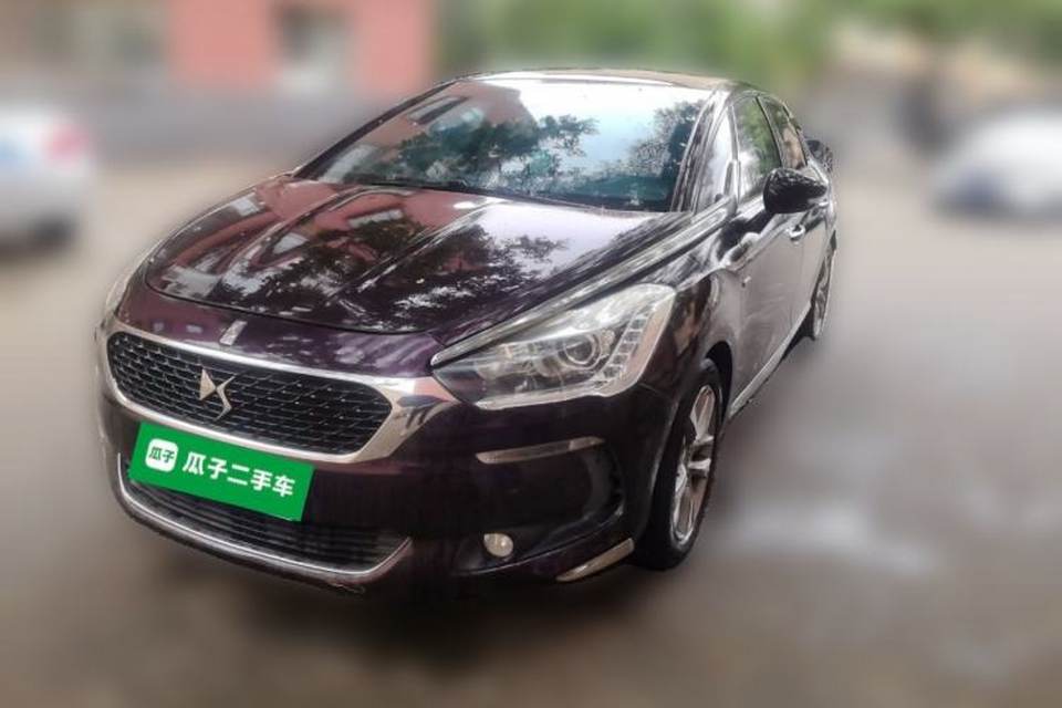 DS 5 2014