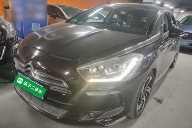 Used DS 5 2014 1.6T Luxury Edition THP200
