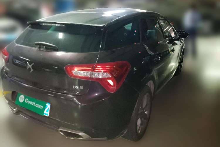 Used DS 5 2014 1.6T Luxury Edition THP160 Rear Right 45 Deg