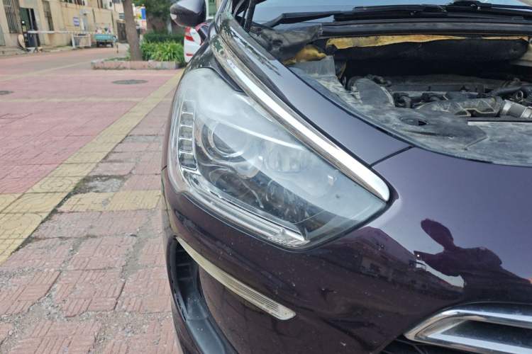 Used DS 5 2014 1.6T Luxury Edition THP160 Right Front Headlight