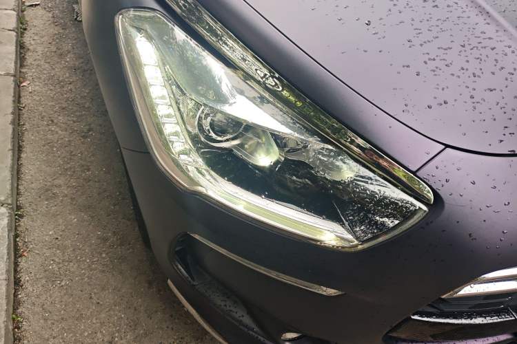 Used DS 5 2014 1.6T Luxury Edition THP160 Right Front Headlight