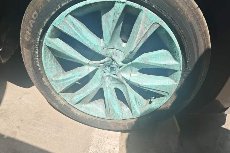 Used DS 5 2014 1.6T Luxury Edition THP160 Right Front Wheel Hub