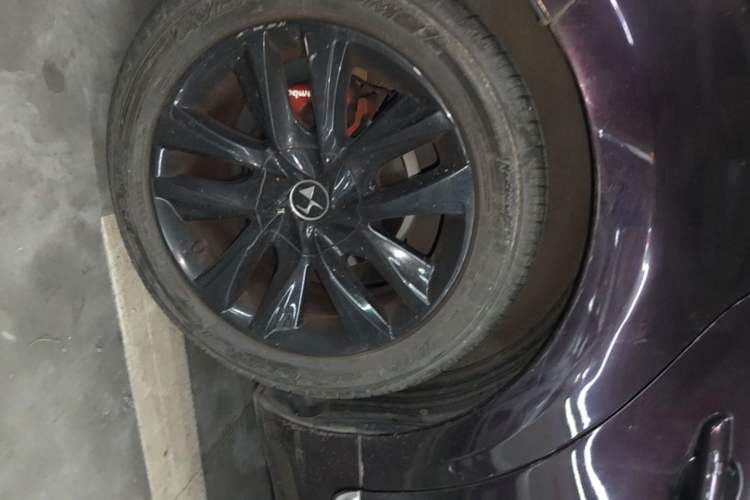 Used DS 5 2014 1.6T Luxury Edition THP160 Right Rear Wheel Hub