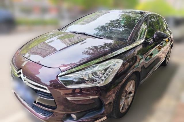 Used DS 5 2014 1.6T Luxury Edition THP200
