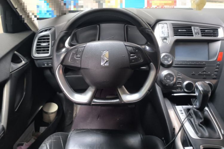 Used DS 5 2014 1.6T Elegant Version THP160 Steering Wheel