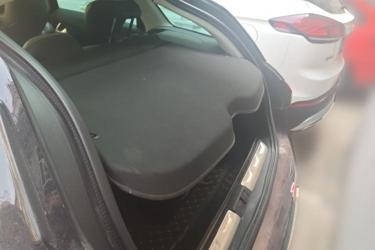 Used DS 5 2014 1.6T Luxury Edition THP160 Trunk