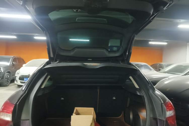 Used DS 5 2014 1.6T Luxury Edition THP200 Trunk