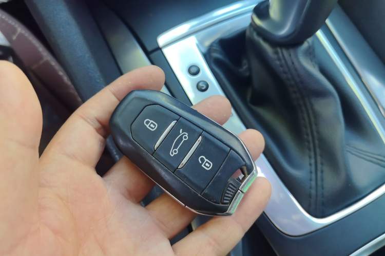 Used DS 5 2014 1.6T Luxury Edition THP160 Vehicle Key