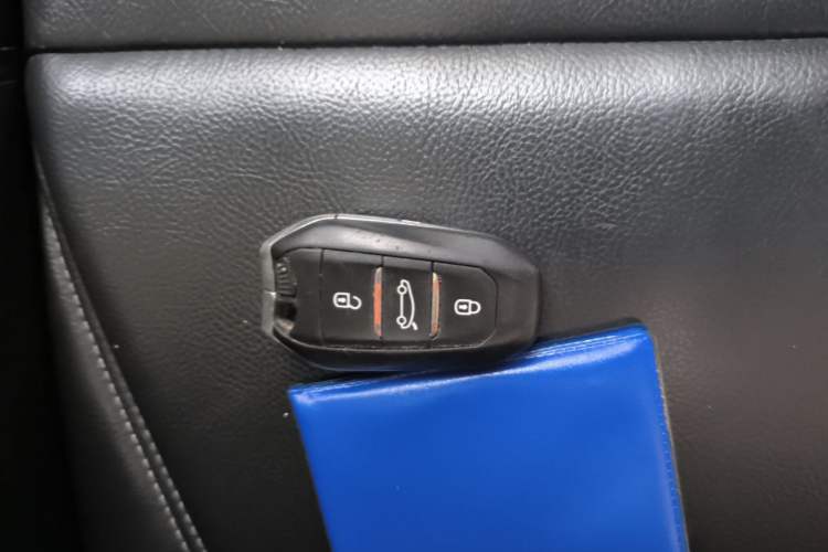 Used DS 5 2014 1.6T Elegant Version THP160 Vehicle Key
