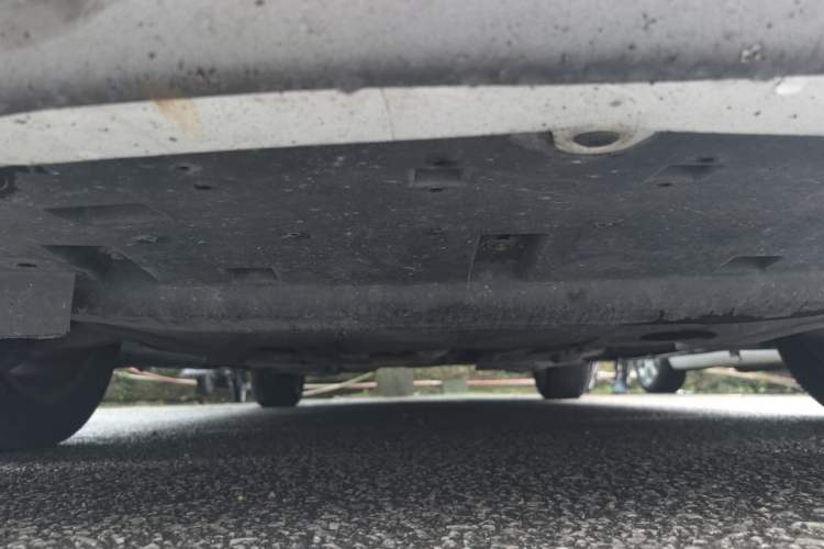 Used DS 5 2014 1.6T Luxury Edition THP200 Chassis Front