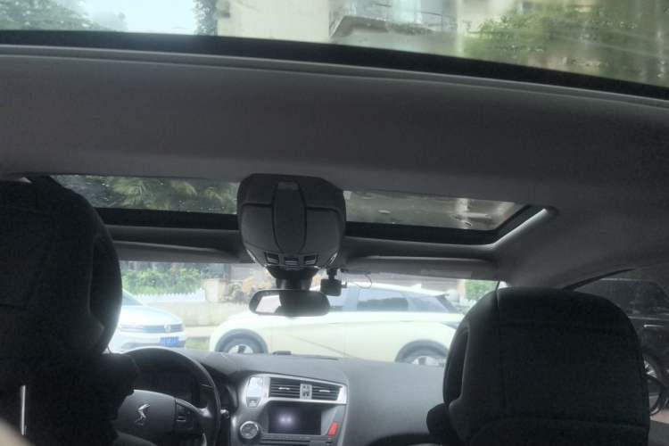 Used DS 5 2014 1.6T Luxury Edition THP200 Headliner