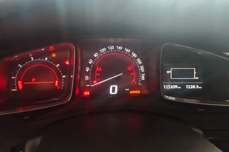 Used DS 5 2014 1.6T Luxury Edition THP160 Instrument Cluster
