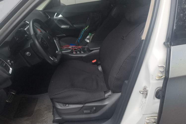 Used DS 5 2014 1.6T Luxury Edition THP200 Left Front Seat