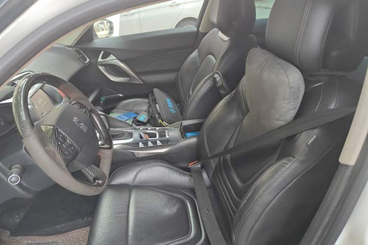 Used DS 5 2014 1.6T Luxury Edition THP160 Left Front Seat