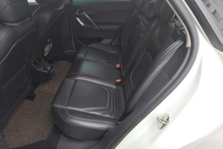 Used DS 5 2014 1.6T Luxury Edition THP160 Left Rear Seat
