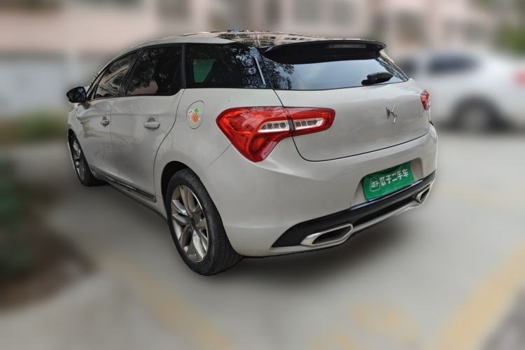 Used DS 5 2014 1.6T Luxury Edition THP160 Rear Left 45 Deg