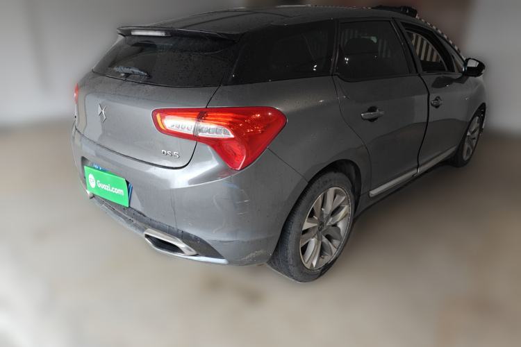 Used DS 5 2014 1.6T Luxury Edition THP160 Rear Right 45 Deg