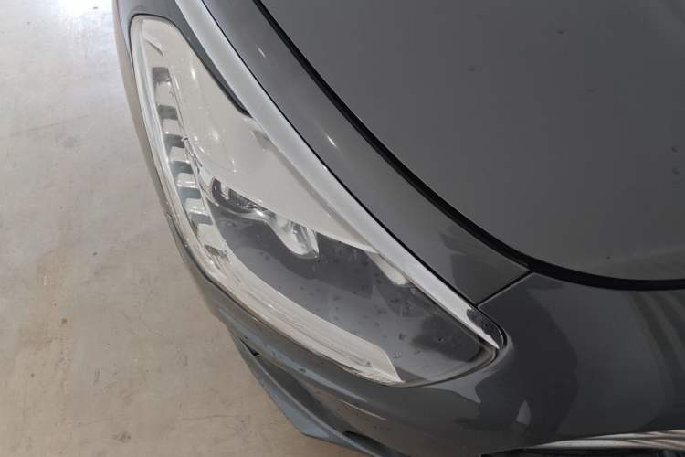 Used DS 5 2014 1.6T Luxury Edition THP160 Right Front Headlight
