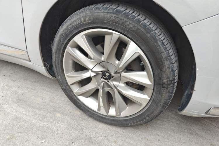 Used DS 5 2014 1.6T Luxury Edition THP160 Right Front Wheel Hub