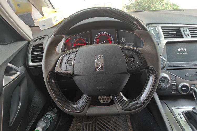 Used DS 5 2014 1.6T Luxury Edition THP160 Steering Wheel