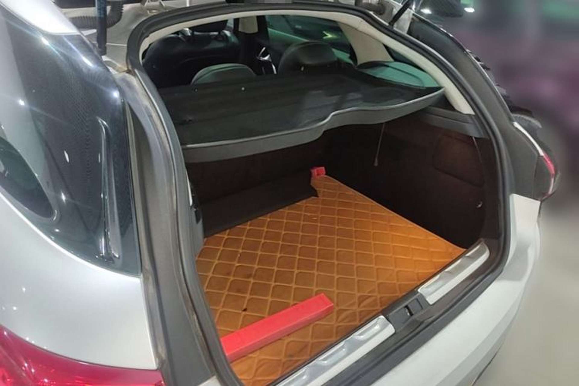 Used DS 5 2014 1.6T Elegant Version THP160 Trunk