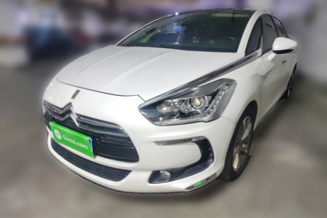 Used DS 5 2014 1.6T Luxury Edition THP160
