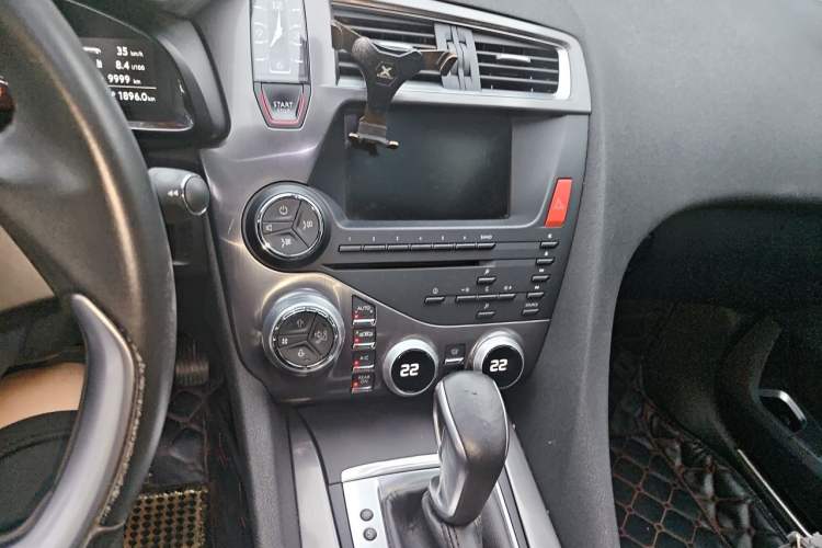Used DS 5 2014 1.6T Luxury Edition THP160 Audio And AC Panel