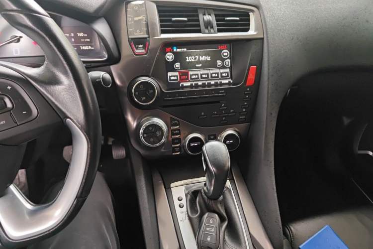 Used DS 5 2014 1.6T Luxury Edition THP160 Audio And AC Panel