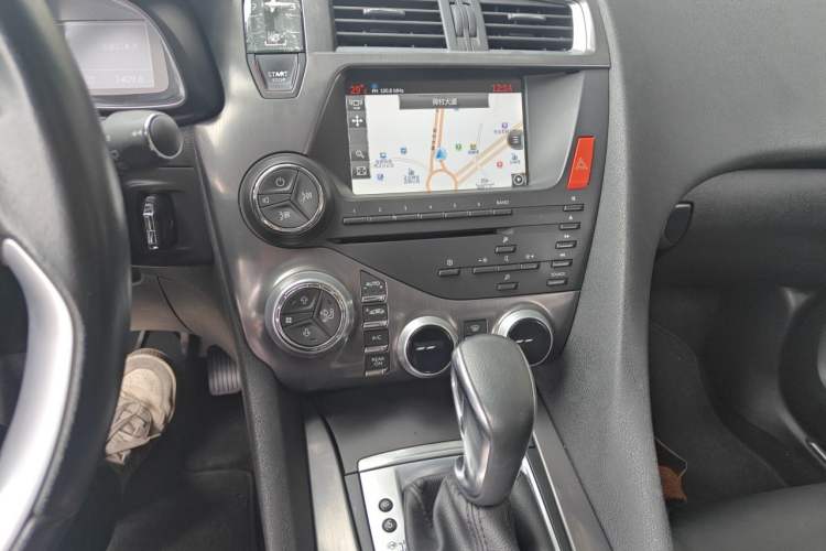 Used DS 5 2014 1.6T Luxury Edition THP160 Audio And AC Panel