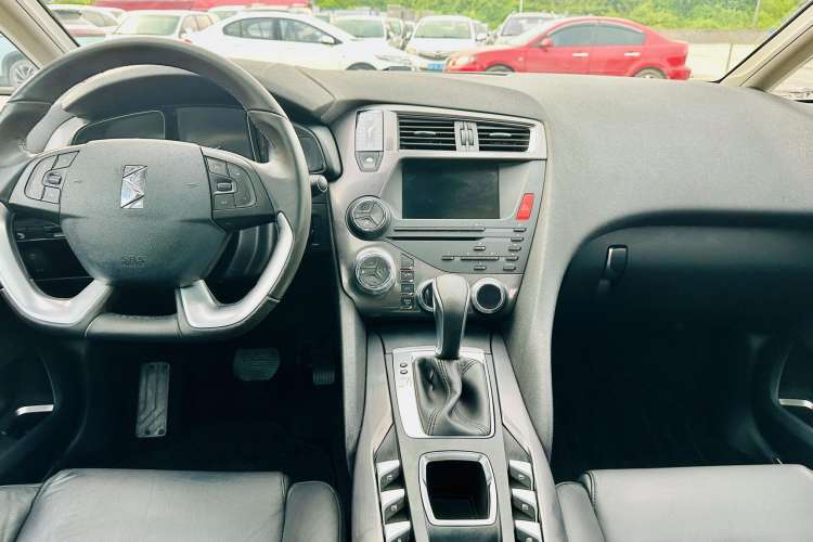Used DS 5 2014 1.6T Luxury Edition THP160 Audio And AC Panel
