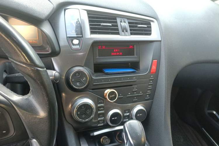 Used DS 5 2014 1.6T Elegant Version THP160 Audio And AC Panel