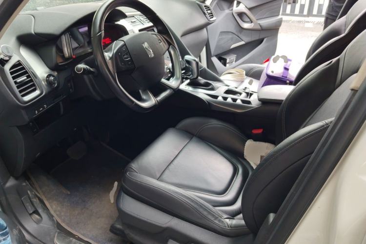 Used DS 5 2014 1.6T Elegant Version THP160 Driver Seat