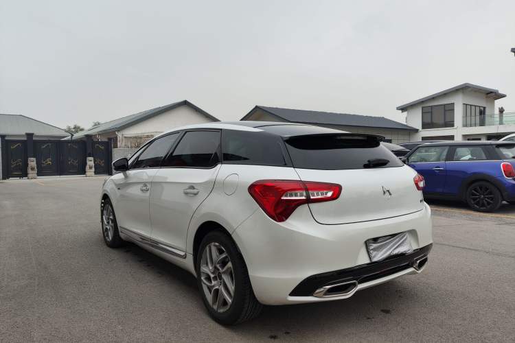 Used DS 5 2014 1.6T Elegant Version THP160 Exterior 4