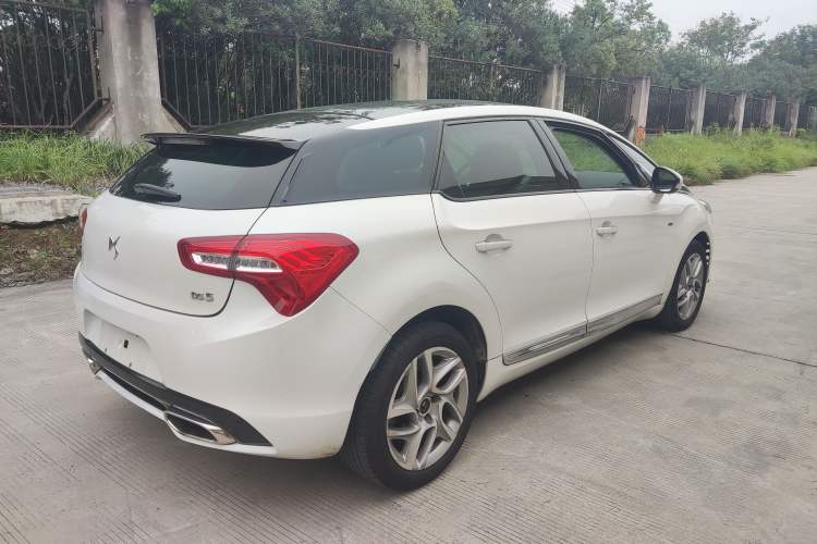 Used DS 5 2014 1.6T Elegant Version THP160 Exterior 4