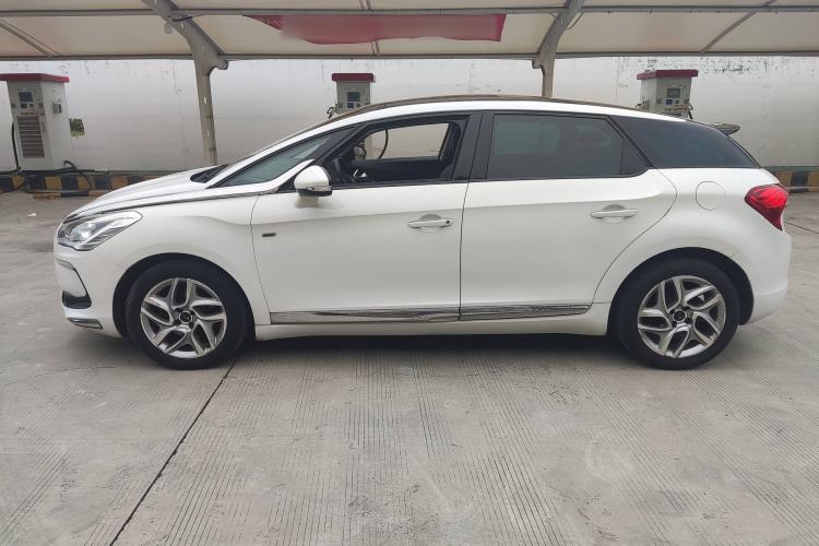Used DS 5 2014 1.6T Elegant Version THP160 Exterior 7
