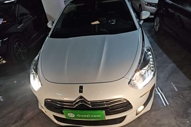 Used DS 5 2014 1.6T Luxury Edition THP160 Front