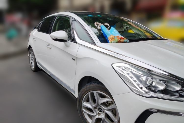 Used DS 5 2014 1.6T Elegant Version THP160 Front Right 45 Deg