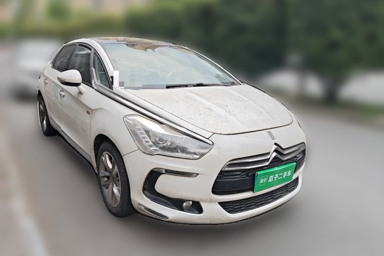 Used DS 5 2014 1.6T Luxury Edition THP160 Front Right 45 Deg