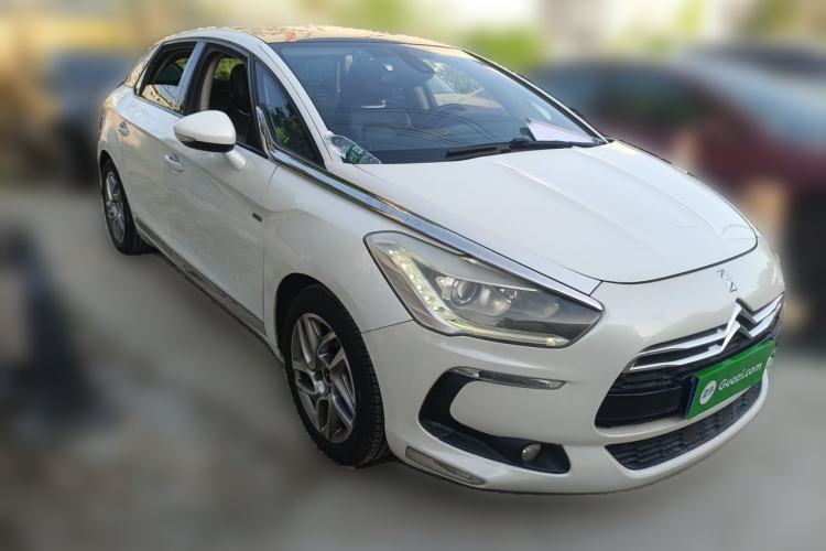 Used DS 5 2014 1.6T Elegant Version THP160 Front Right 45 Deg